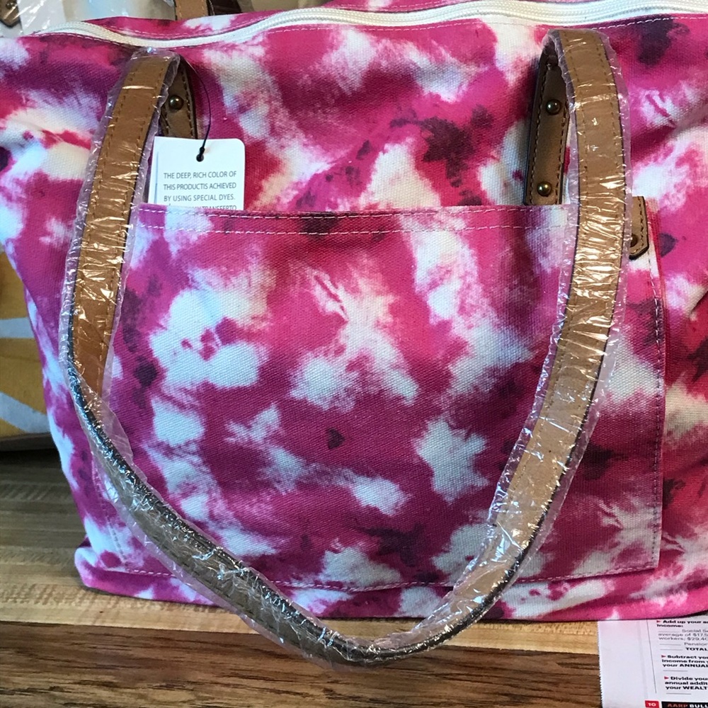 🌸 Pink Tie Dye Canvas Tote - Picture 5 of 8